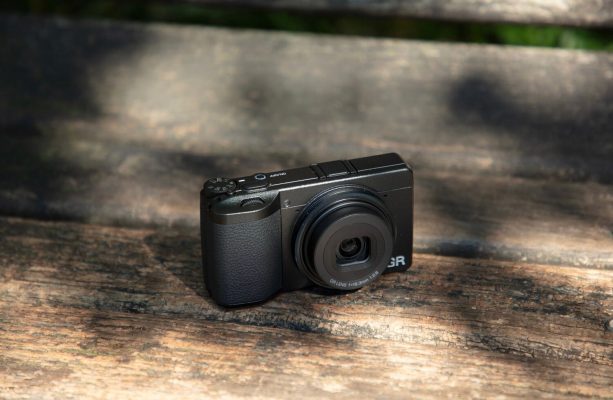 đánh giá Ricoh GR IV