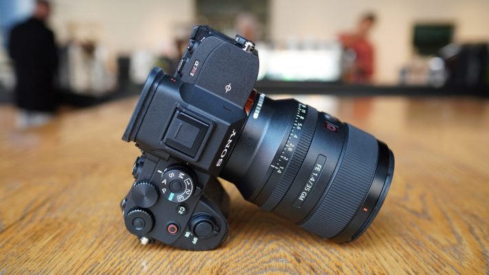firmware mới Sony A7R V
