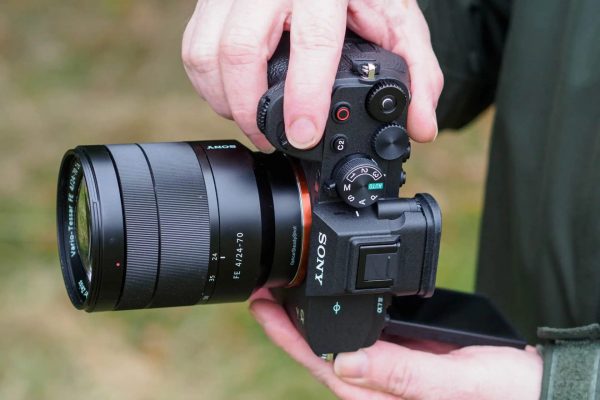 firmware mới Sony A7R V