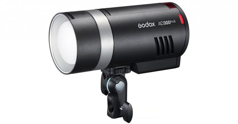 ra mắt Godox AD300Pro II