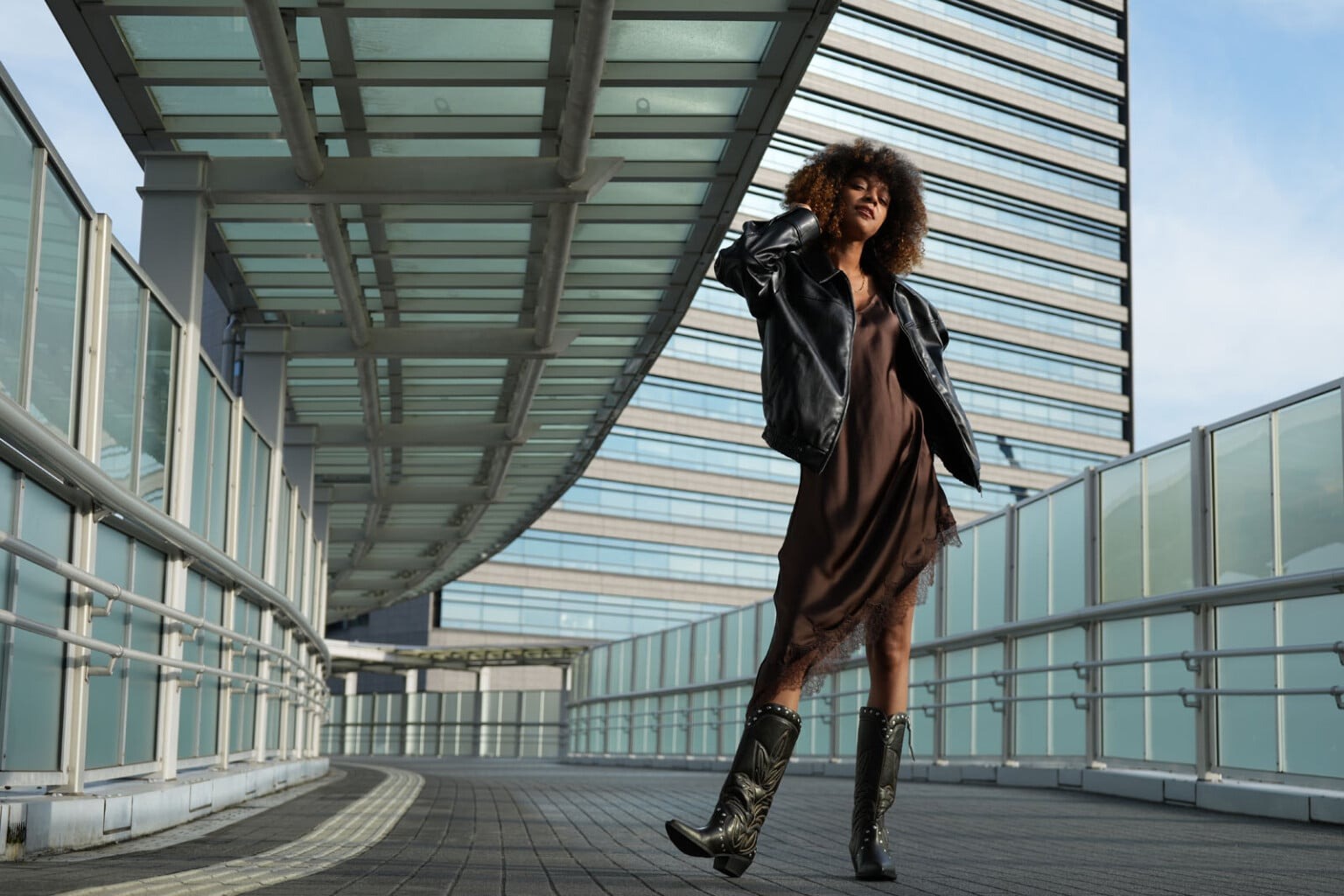 ra mắt Sony FE 28-70mm f/3.5-5.6 OSS II