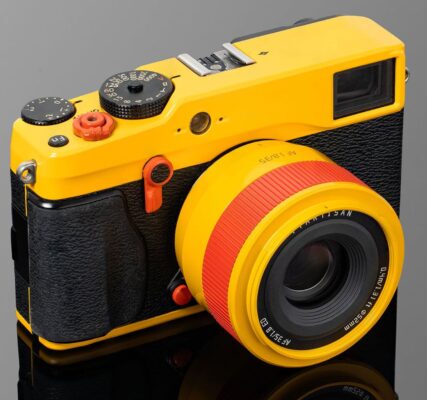 TTArtisan 35mm f/1.8 II Orange Pop