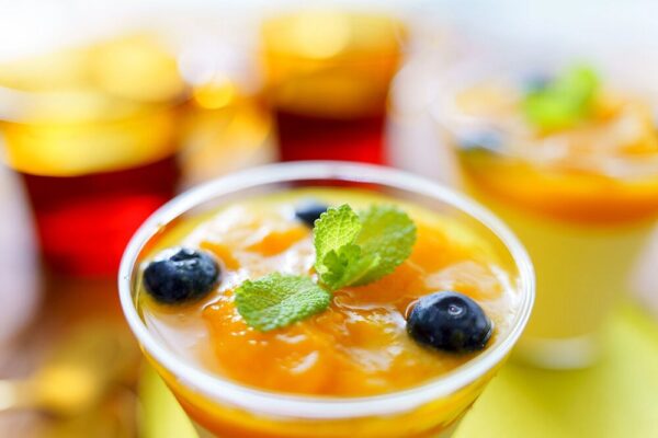 Tamron 35-100mm f/2.8 Di III VXD