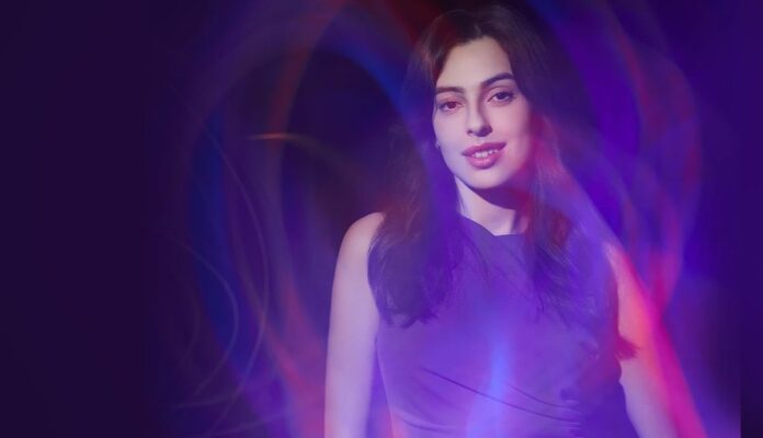 ra mắt Godox V1mid