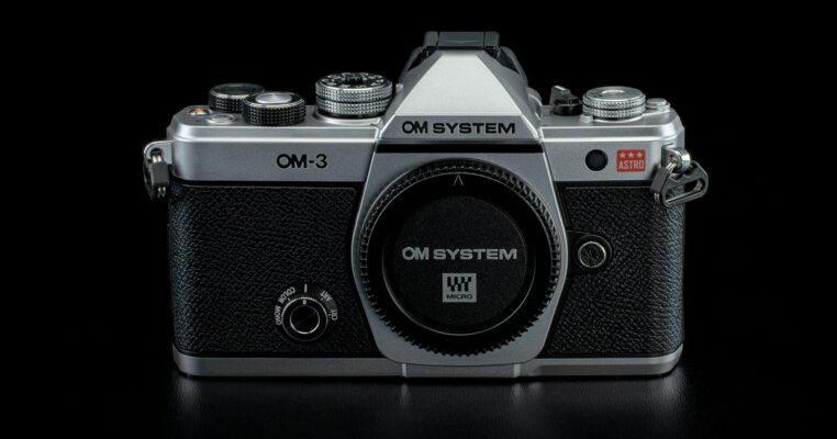 ra mắt OM System OM-3 Astro