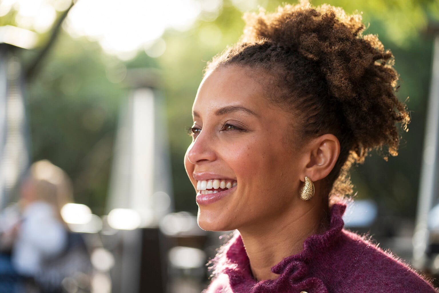 ra mắt Tamron 35-100mm f/2.8