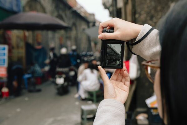 Tri ân & Ra mắt Ricoh GR IV Monochrome