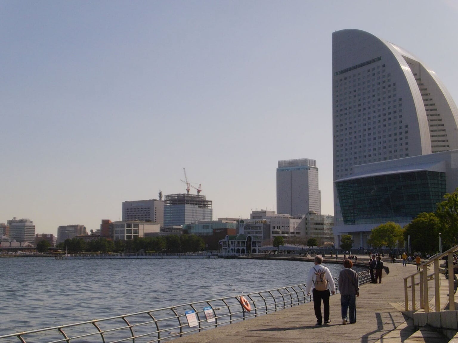 ra mắt Yashica Journey