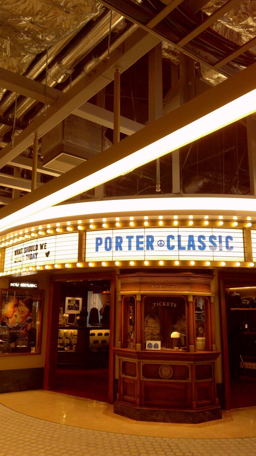 ra mắt Yashica Tank