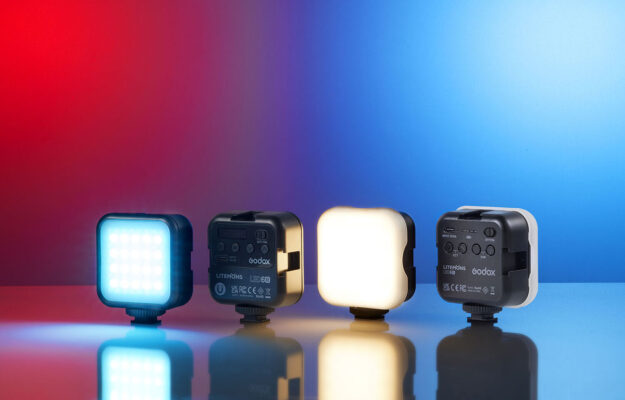 Đèn LED RGB Godox - LED6R