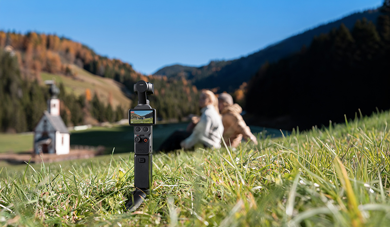 DJI Osmo Pocket 4 (Creator Combo)