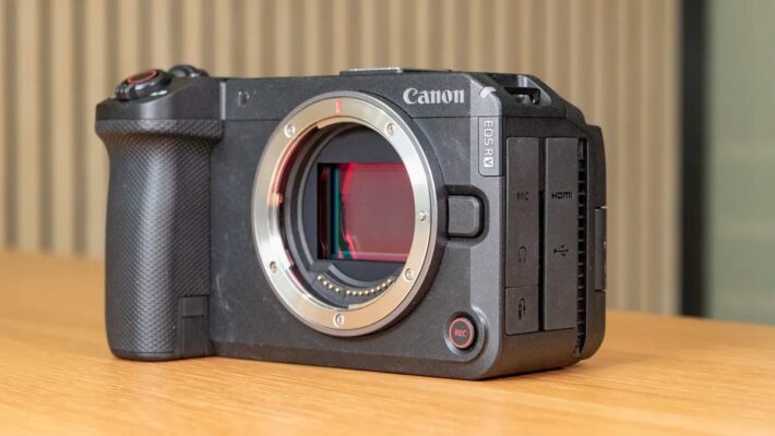 Canon R6 III Và R50 V Với R6 V