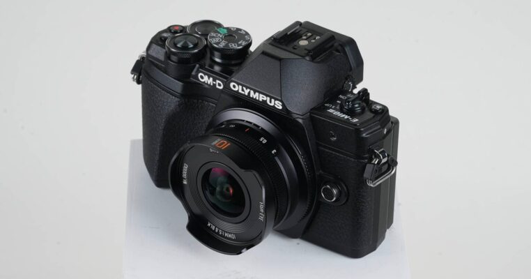 ra mắt Brightin Star 10mm f/5.6 II