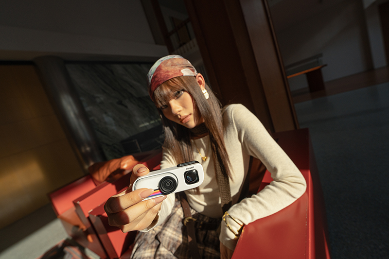 ra mắt insta360 go 3s retro bundle