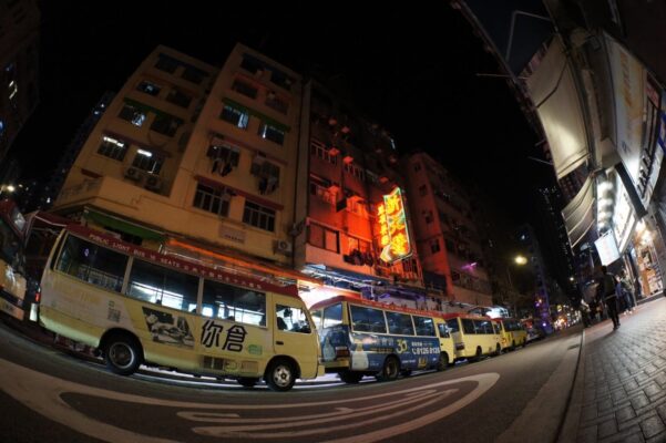 ra mắt Laowa 4.5-10mm f/2.8 CF