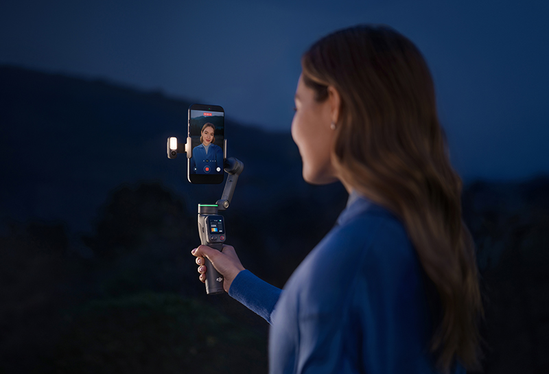 ra mắt dji osmo mobile 8p
