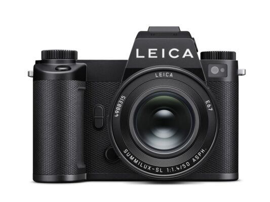 ra mắt Leica SL3-P