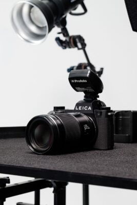 ra mắt Leica SL3-P