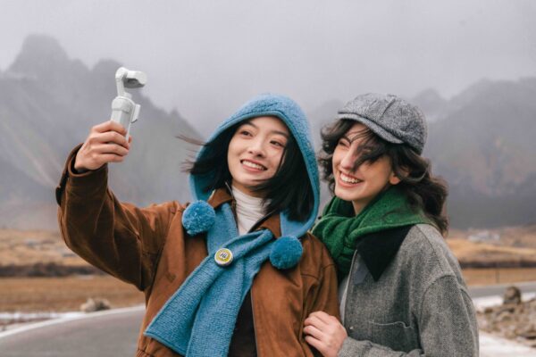 ra mắt insta360 luna ultra