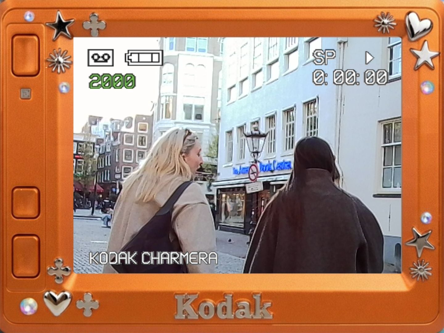 ra mắt Kodak Charmera Millennium Edition