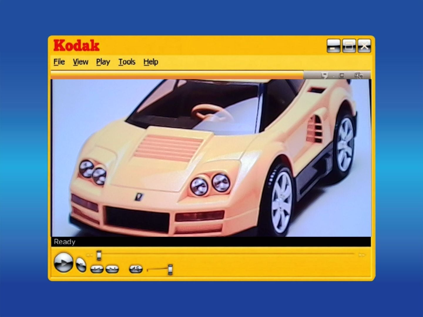 ra mắt Kodak Charmera Millennium Edition