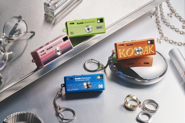 ra mắt Kodak Charmera Millennium Edition