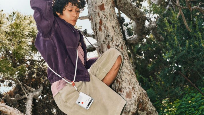 ra mắt Polaroid Go Generation 3