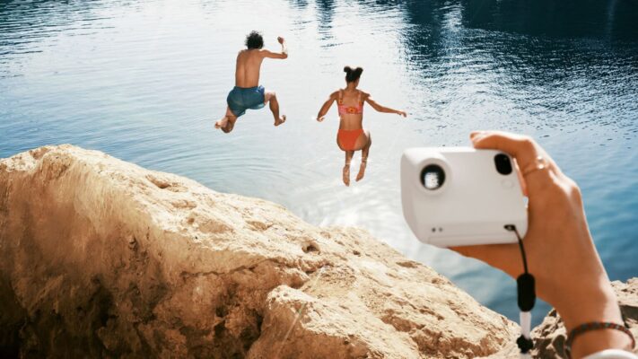 ra mắt Polaroid Go Generation 3