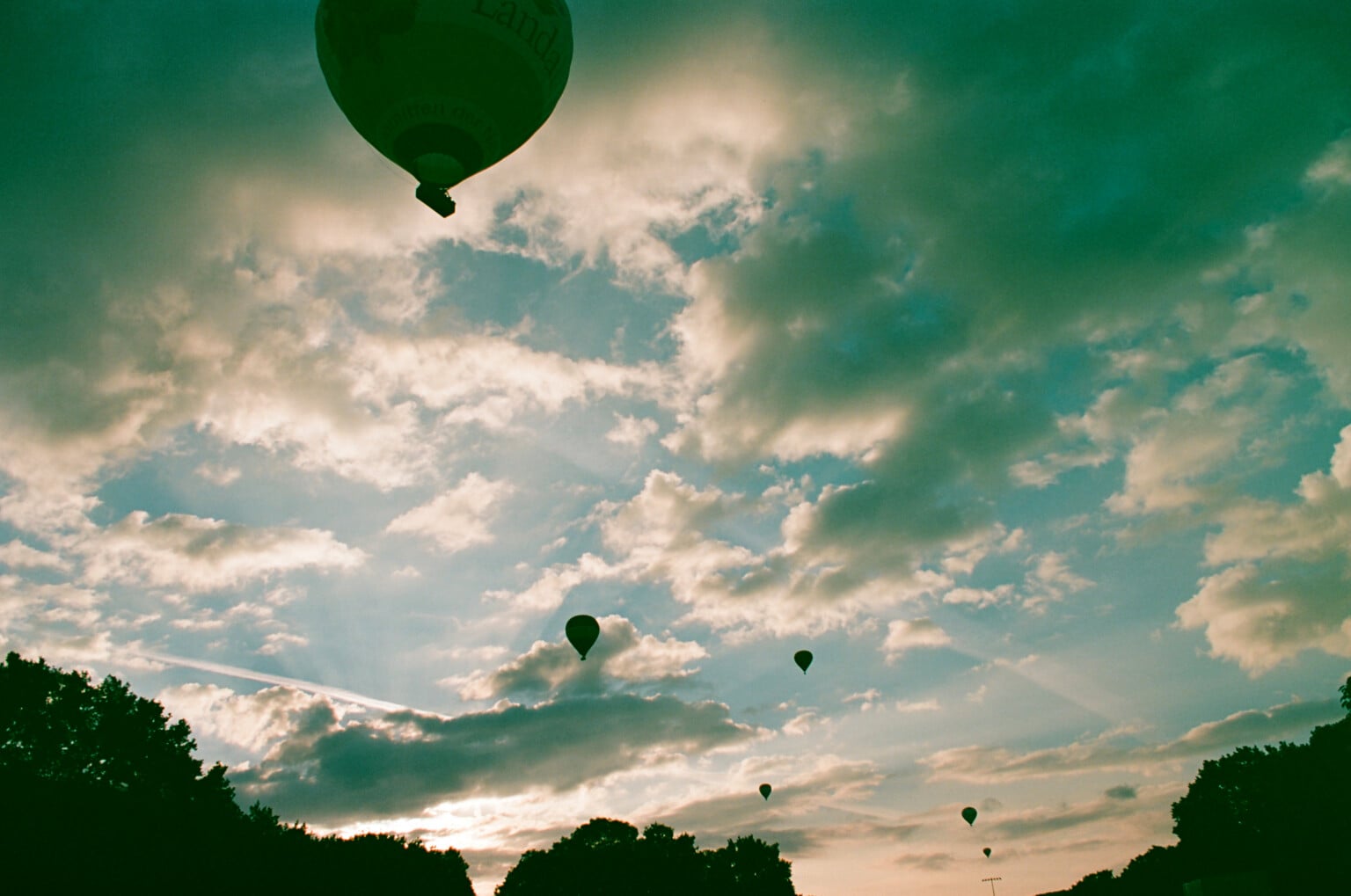ra mắt Kono 35mm C-41