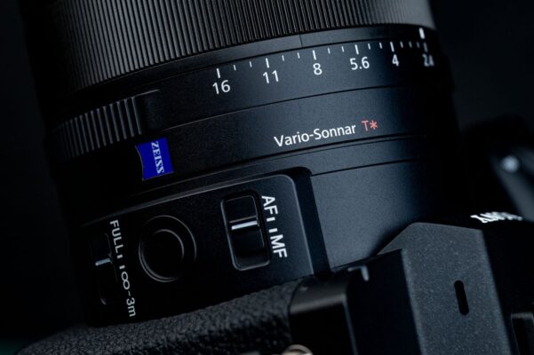 Ra Mắt Sony RX10 V