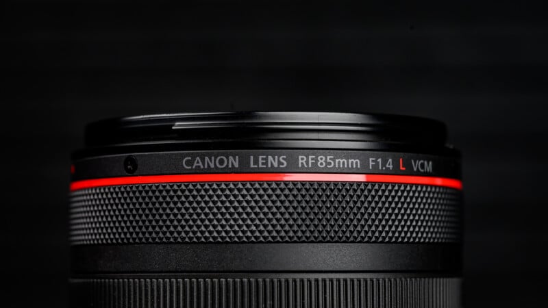 đánh giá canon RF 85mm f/1.4 VCM