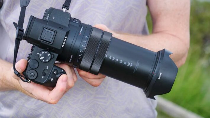 đánh giá Sony RX10 V