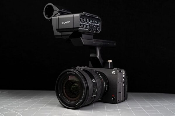ra mắt sony fx5