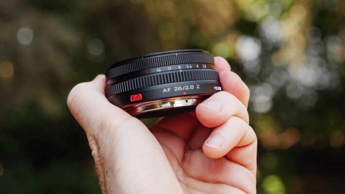 đánh giá Viltrox 26mm f/2.8 EVO