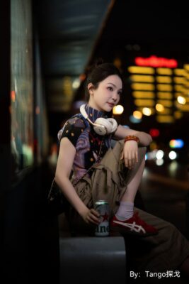 TTArtisan 85mm f/1.8 Neo