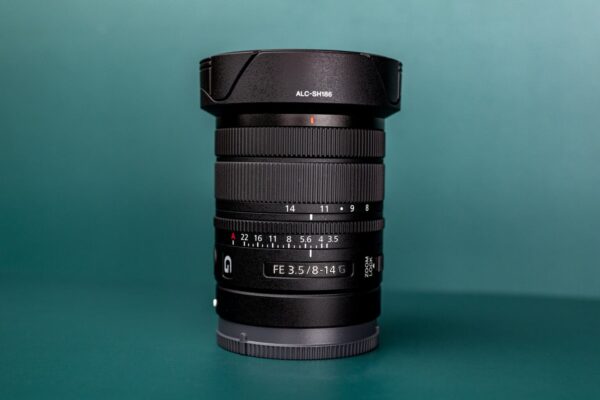 Ra mắt Sony 8-14mm f/3.5 Fisheye G