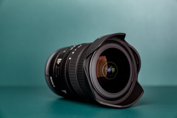 Ra mắt Sony 8-14mm f/3.5 Fisheye G