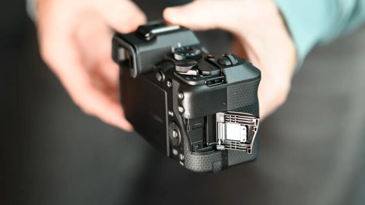 đánh giá canon eos r8 mark ii