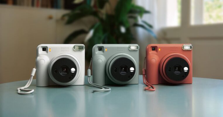 Ra mắt Fujifilm Instax Square 2