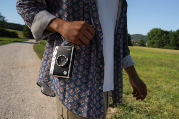 ra mắt Instax Mini Evo 2