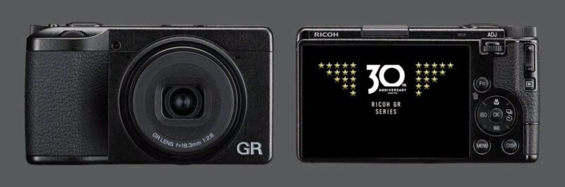 firmware mới trên nhiều mẫu Ricoh GR