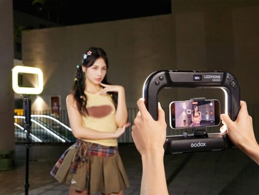 ra mắt Godox Litemons SR20R